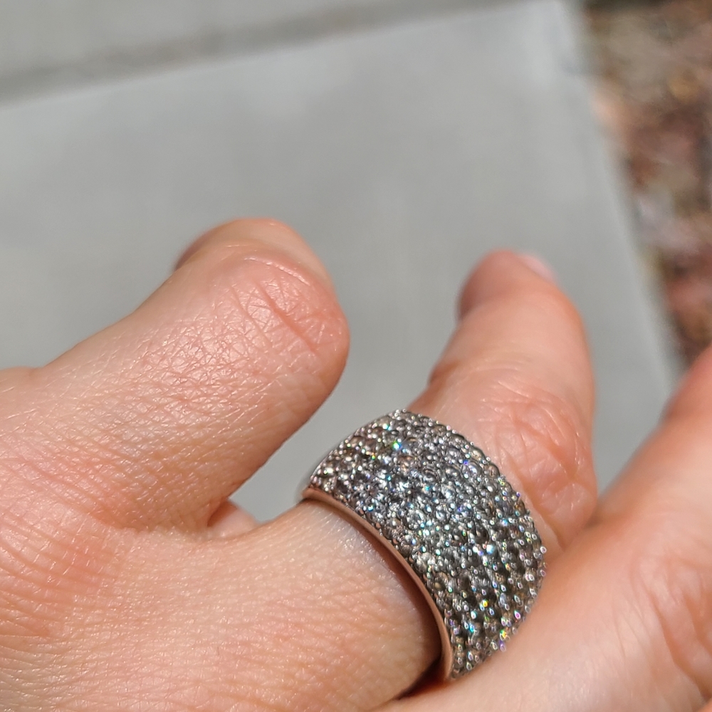 Silver Ring With Artificial Diamonds - image 3